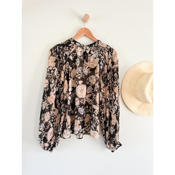 Floral Black and Cream Women's Top - Picture 11 of 12